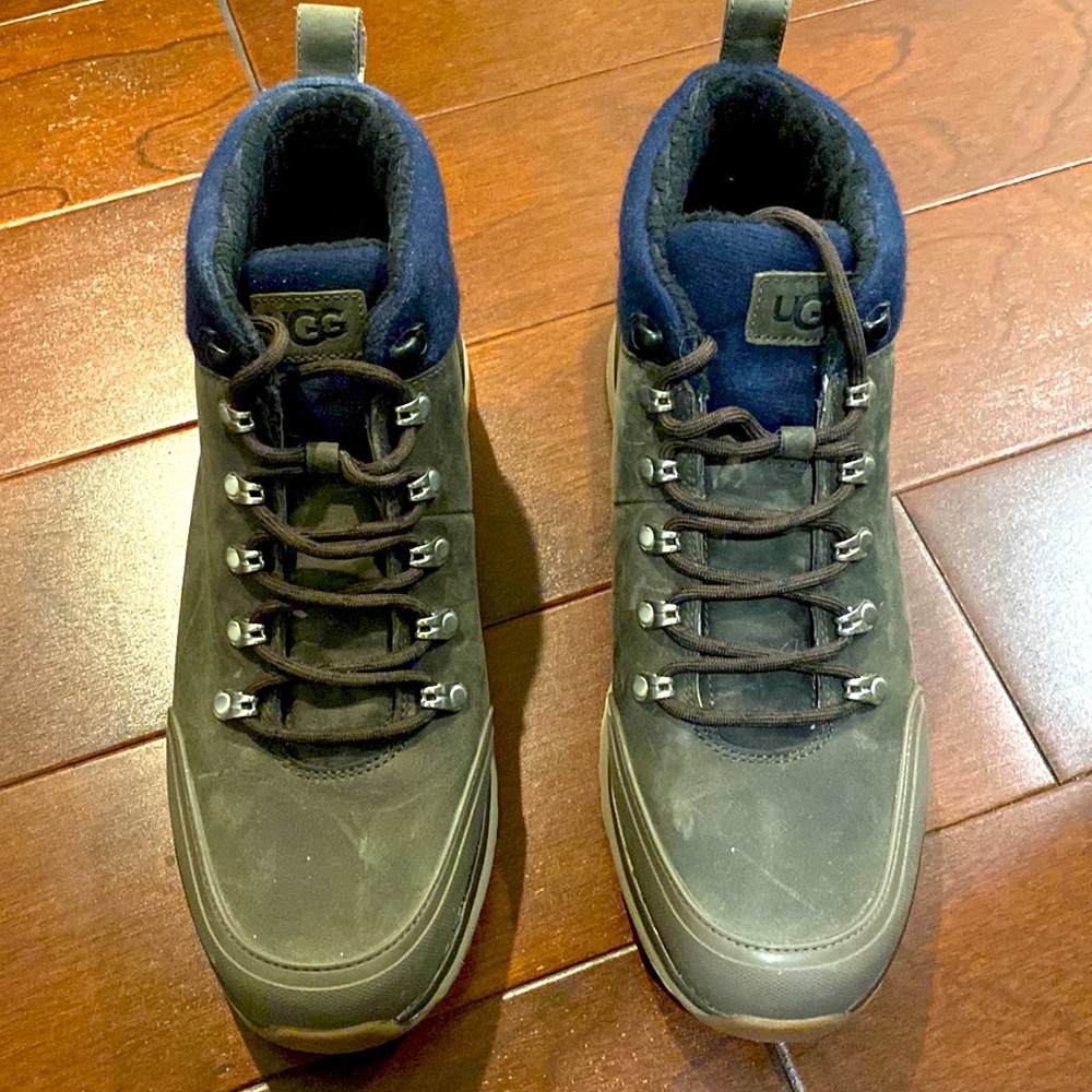 Mens UGG insulated boots